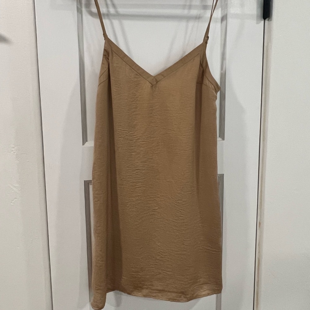 VDV the Label- Sienna Slip Dress in Gold
